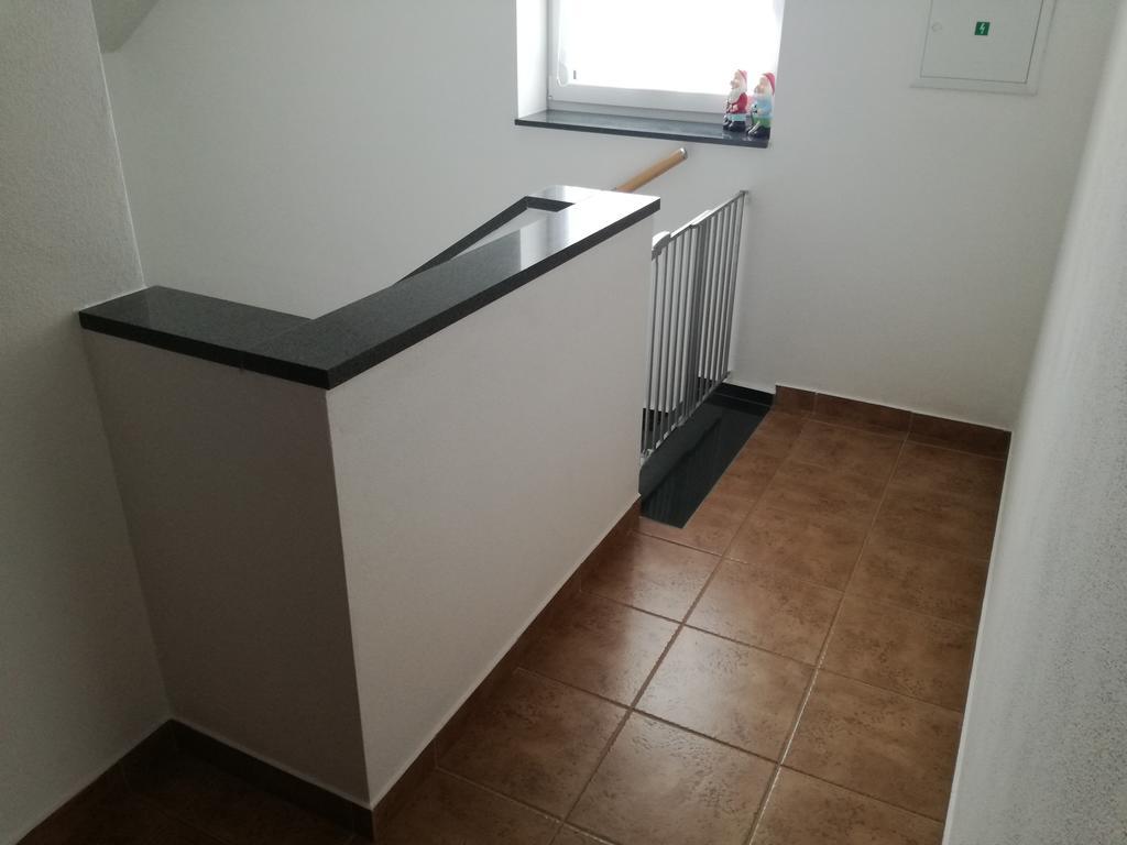 Apartman U Kovaru Kasperske Hory Ngoại thất bức ảnh